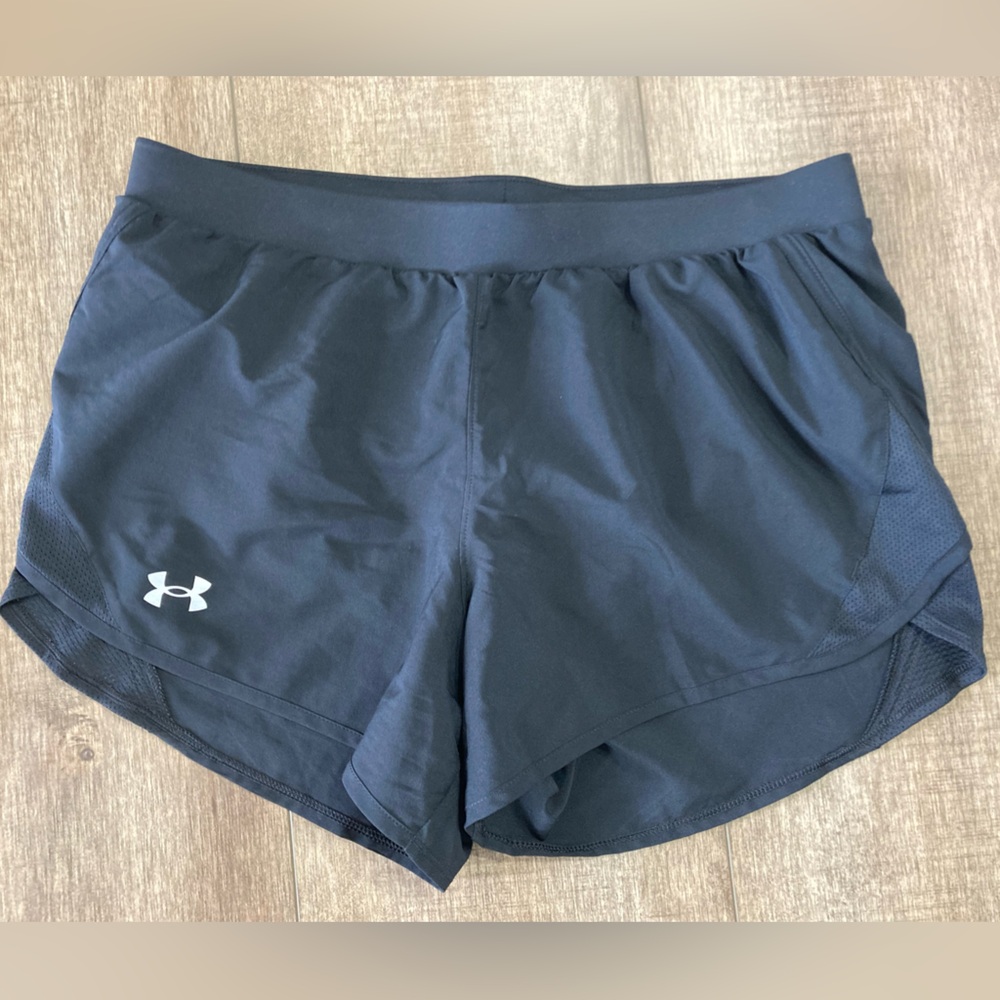 Under Armour Women’s M Black Running Athletic Shorts
